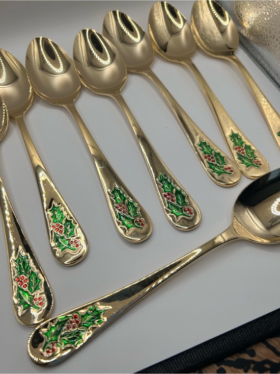 Other - Vintage Hollyberry Gold Enamel Flatware Set | Christmas Holiday Cutlery (12)